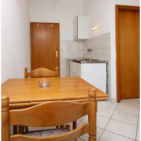 Maxim Apartment